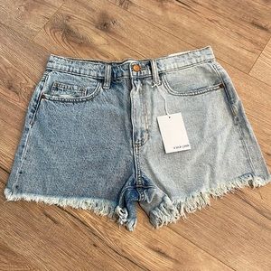 Sneak peek, high-rise 2 tone denim shorts, medium